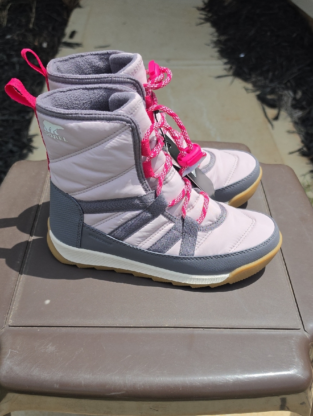 Sorel Girl's Whitney Short Boots Kids Winter Boots Size 3 Lavender Pink Gray